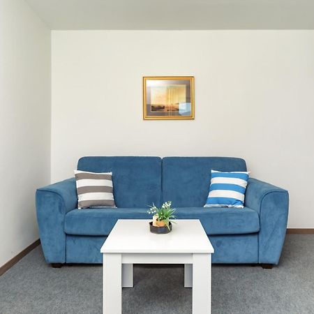 Mika'S Seaview Apartments Бар Экстерьер фото